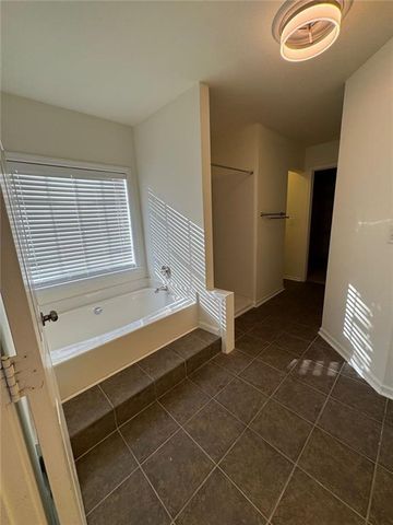 3226 Henford NE Court, Marietta, GA 30066