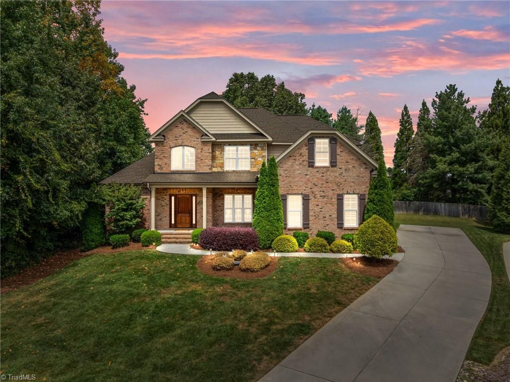 8802 E Pepper Court, Oak Ridge, NC 27310
