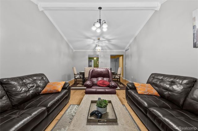 2162 London Bridge Drive, Rochester Hills, MI 48307