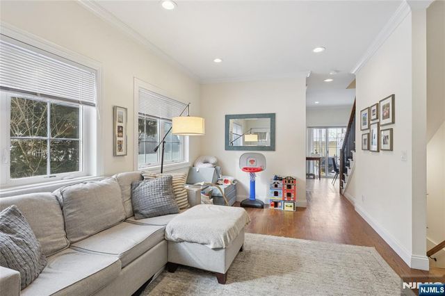 45-47 Franklin Street, Tenafly, NJ 07670