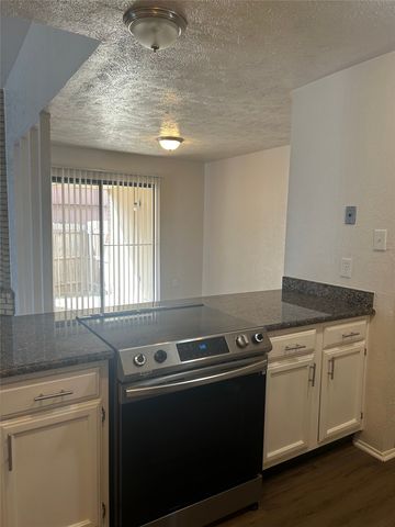 4020 Blue Flag Lane, Fort Worth, TX 76137