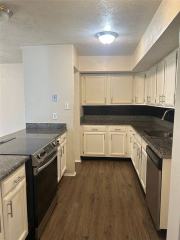 4020 Blue Flag Lane, Fort Worth, TX 76137
