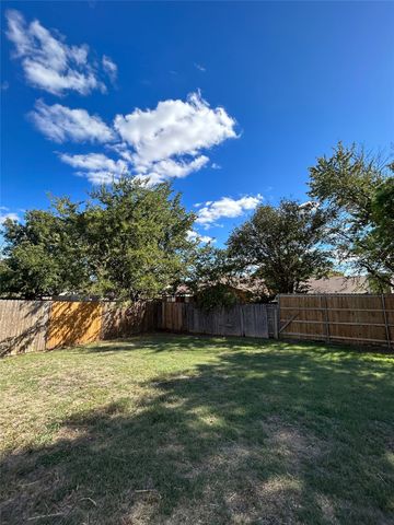 4020 Blue Flag Lane, Fort Worth, TX 76137