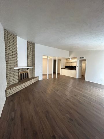 4020 Blue Flag Lane, Fort Worth, TX 76137