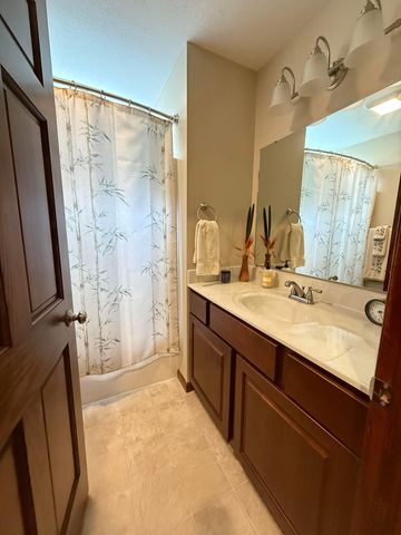 741 Huntley Avenue, Logan, OH 43138