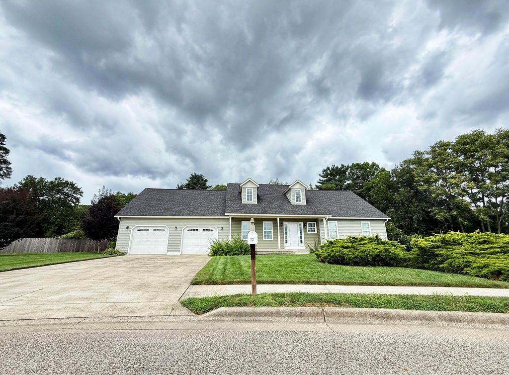 741 Huntley Avenue, Logan, OH 43138