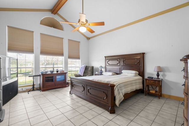 10610 County Road 3605, Quinlan, TX 75474