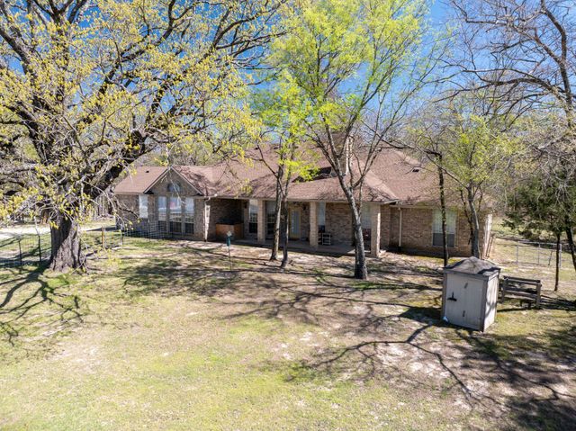 10610 County Road 3605, Quinlan, TX 75474