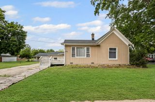 906 N State Street, Marengo, IL 60152