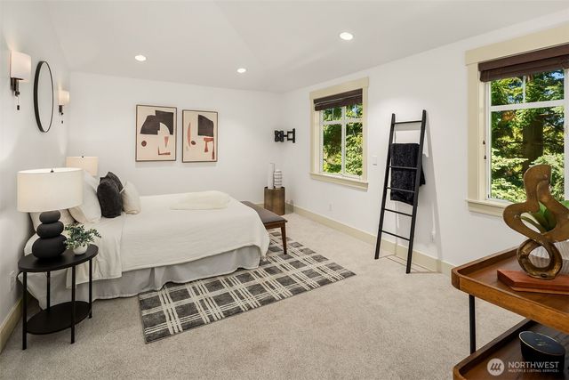 2322 NE 92nd Street, Seattle, WA 98115