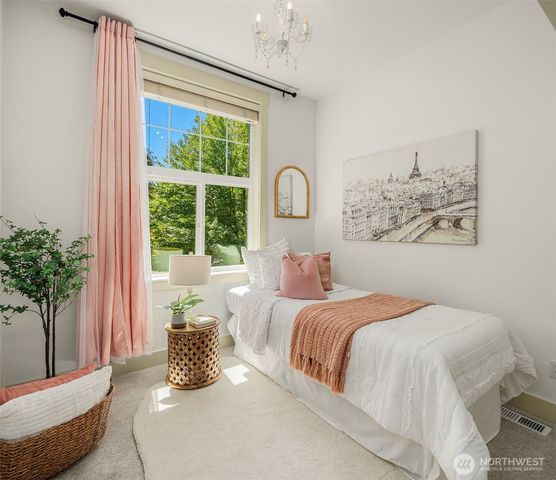 2322 NE 92nd Street, Seattle, WA 98115