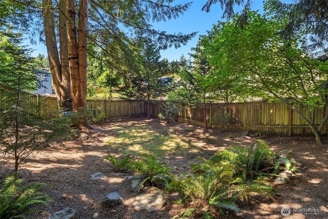 2322 NE 92nd Street, Seattle, WA 98115