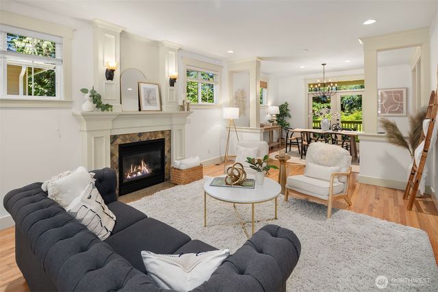 2322 NE 92nd Street, Seattle, WA 98115