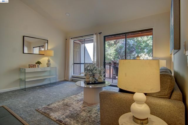 38698 Country Ter, Fremont, CA 94536