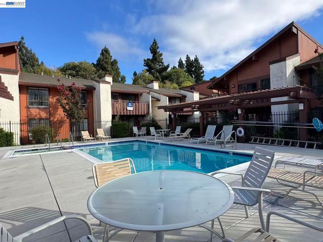 38698 Country Ter, Fremont, CA 94536