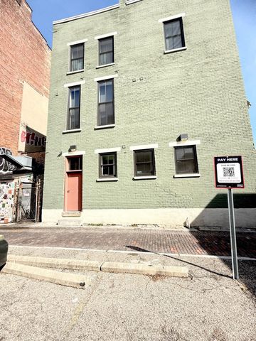 915 Vine Street, Cincinnati, OH 45202