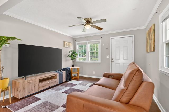 407 E Pearsall Street, Dunn, NC 28334
