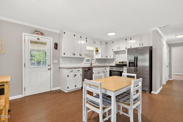 407 E Pearsall Street, Dunn, NC 28334
