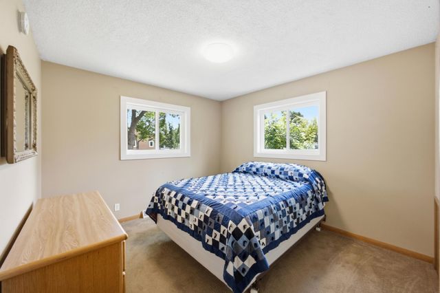 809 19TH Street N, Moorhead, MN 56560