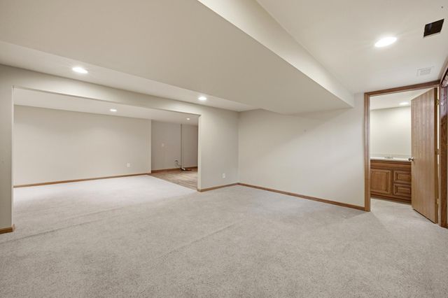 809 19TH Street N, Moorhead, MN 56560