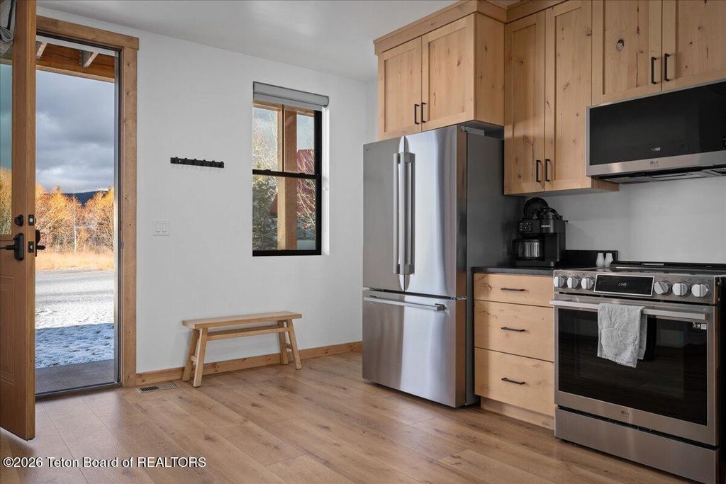 9033 OLD JACKSON HIGHWAY, Victor, ID 83455 photo 42