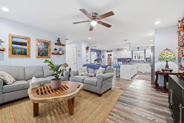 109 Dean Drive, Harrodsburg, KY 40330