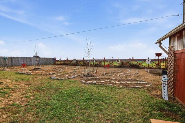 109 Dean Drive, Harrodsburg, KY 40330