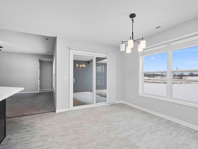 9704 Chadwick Lane, Fort Wayne, IN 46808