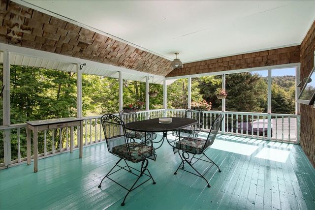 5 Black Dog Lane, Underhill, VT 05489