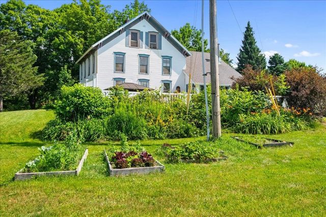 5 Black Dog Lane, Underhill, VT 05489
