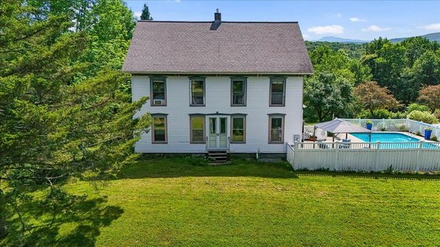 5 Black Dog Lane, Underhill, VT 05489