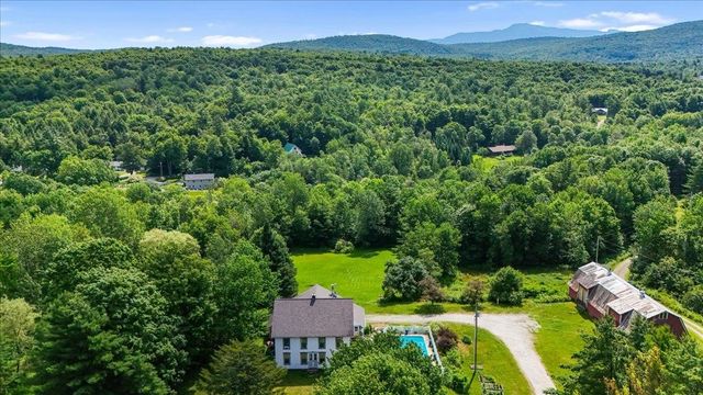 5 Black Dog Lane, Underhill, VT 05489