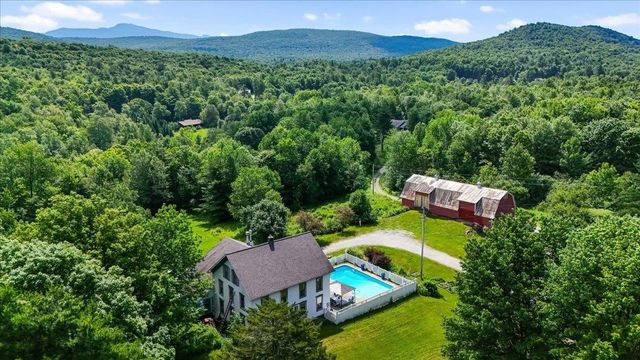 5 Black Dog Lane, Underhill, VT 05489