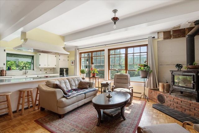 5 Black Dog Lane, Underhill, VT 05489