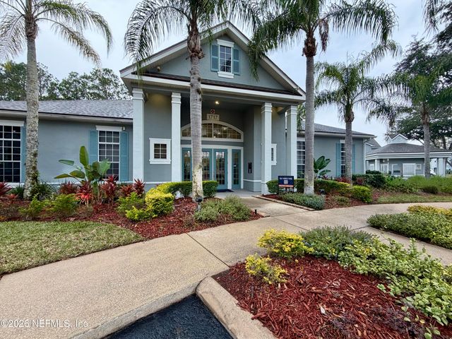1717 COUNTY ROAD 220 107, Fleming Island, FL 32003