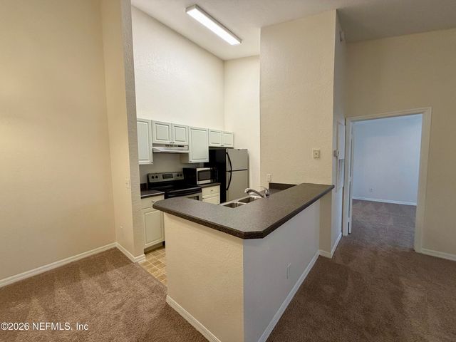 1717 COUNTY ROAD 220 107, Fleming Island, FL 32003