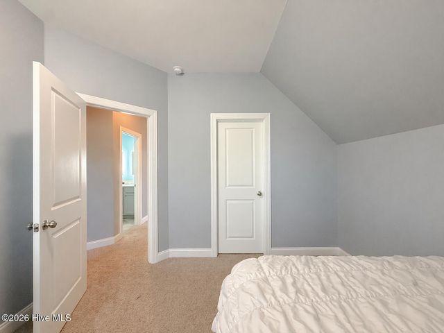 585 W Craftsman Way, Hampstead, NC 28443