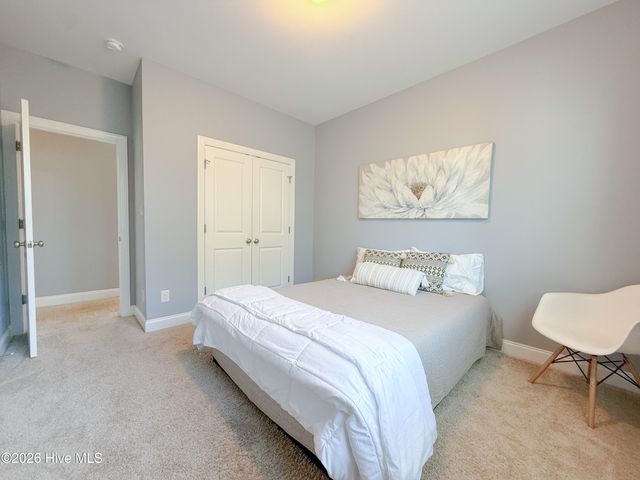 585 W Craftsman Way, Hampstead, NC 28443