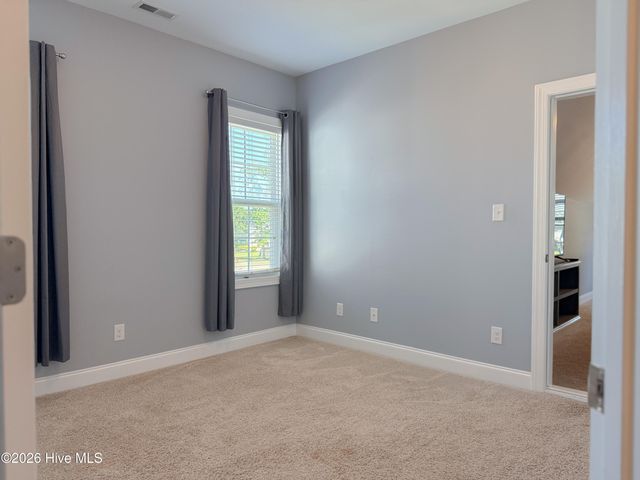 585 W Craftsman Way, Hampstead, NC 28443