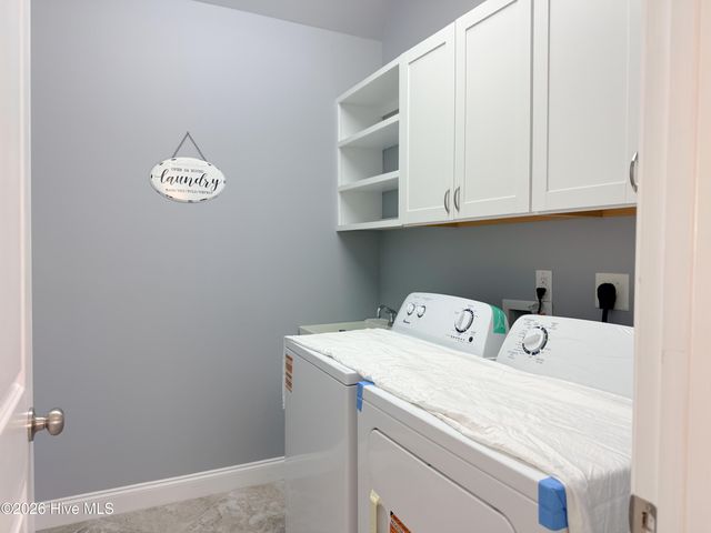585 W Craftsman Way, Hampstead, NC 28443