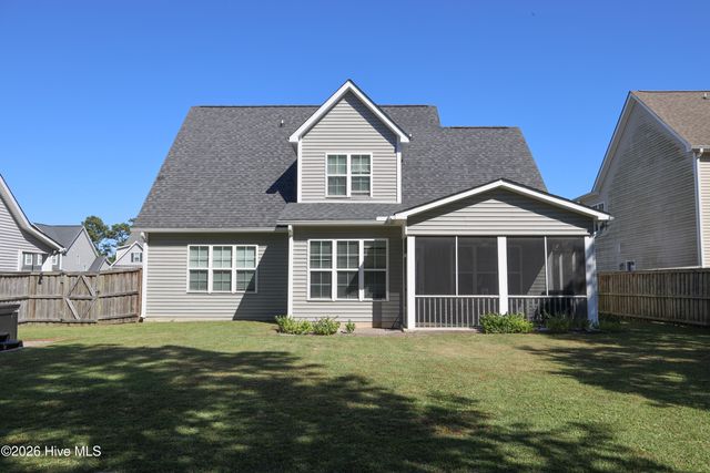 585 W Craftsman Way, Hampstead, NC 28443