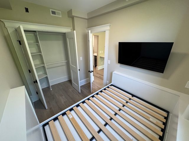 41 Edgerly Rd 38, Boston, MA 02115