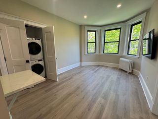 41 Edgerly Rd 38, Boston, MA 02115