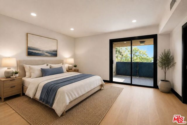 9025 Keith Avenue 302, West Hollywood, CA 90069