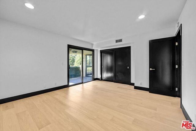 9025 Keith Avenue 302, West Hollywood, CA 90069
