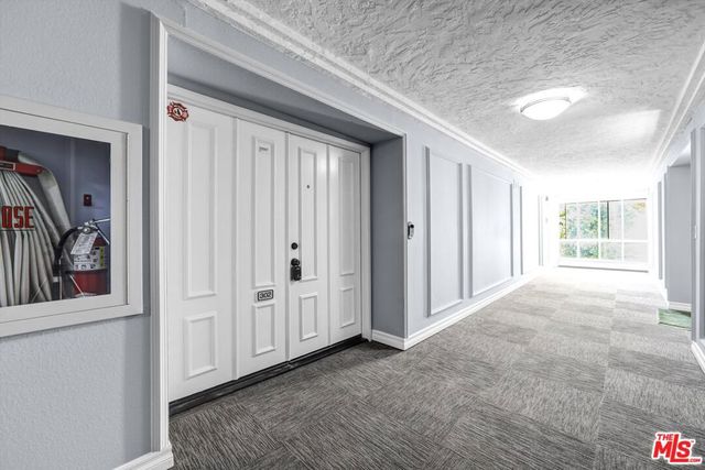 9025 Keith Avenue 302, West Hollywood, CA 90069