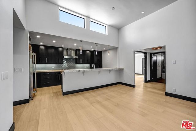 9025 Keith Avenue 302, West Hollywood, CA 90069