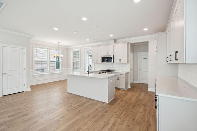 703 Minton Road, Charleston, SC 29412