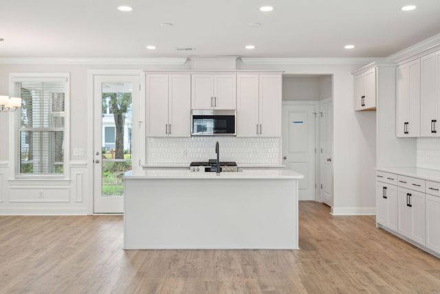 703 Minton Road, Charleston, SC 29412