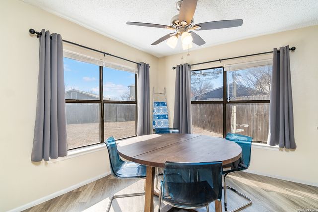 6858 Eden Grove, Converse, TX 78109